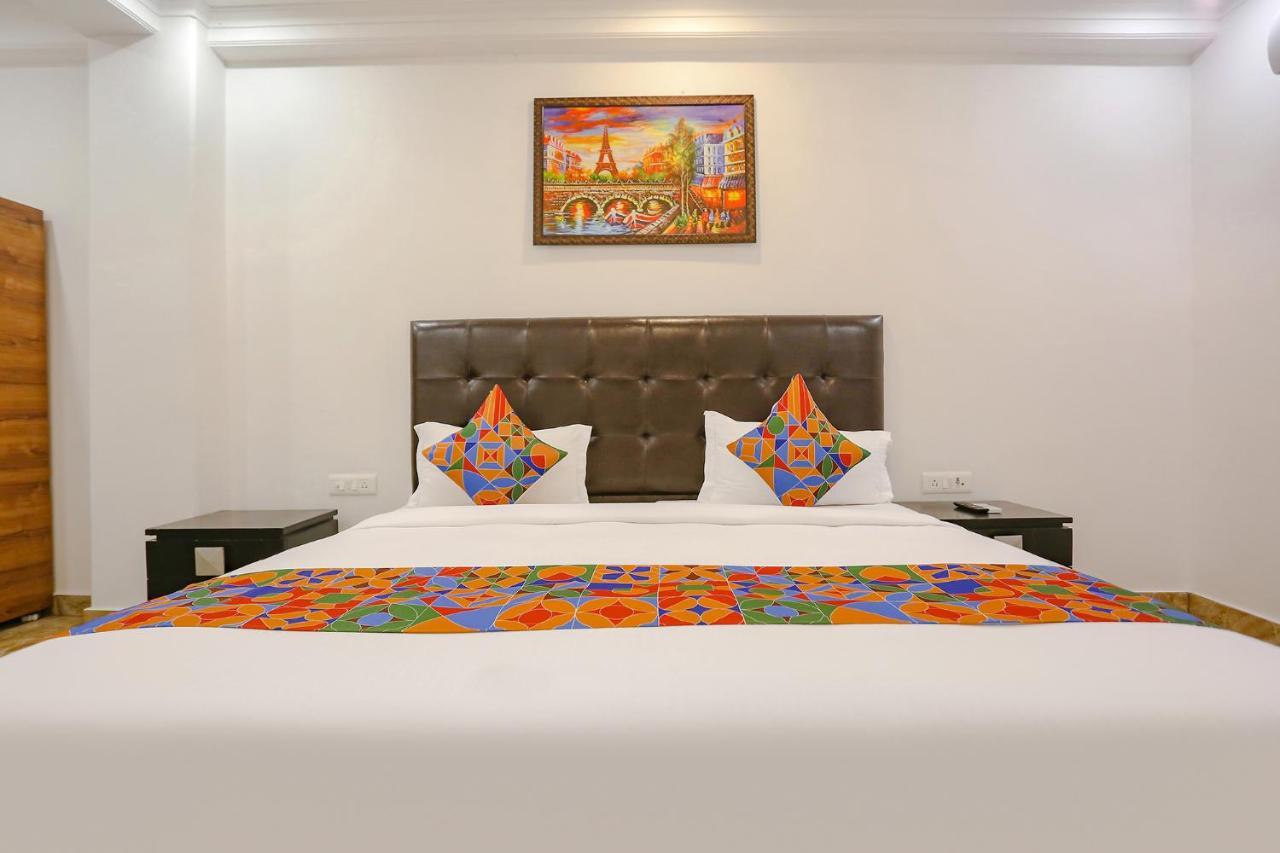 Fabexpress Taj Residency Near Yashobhoomi Convention Centre Hotell Delhi  Exteriör bild