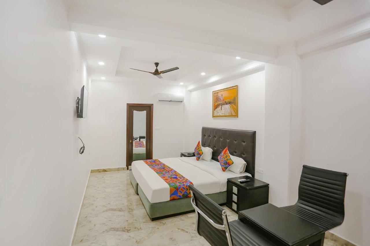 Fabexpress Taj Residency Near Yashobhoomi Convention Centre Hotell Delhi  Exteriör bild